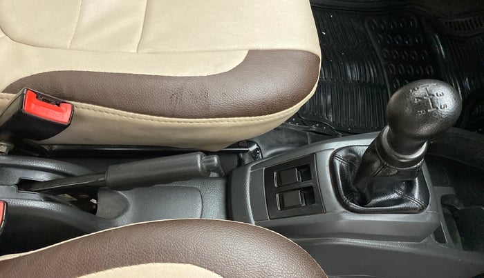 2017 Maruti Alto 800 VXI, Petrol, Manual, 39,326 km, Gear Lever