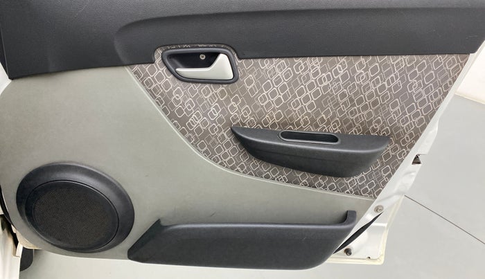 2017 Maruti Alto 800 VXI, Petrol, Manual, 39,326 km, Driver Side Door Panels Control