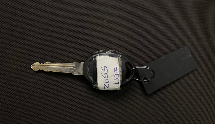 2015 Tata Zest XE PETROL, Petrol, Manual, 90,782 km, Key Close Up