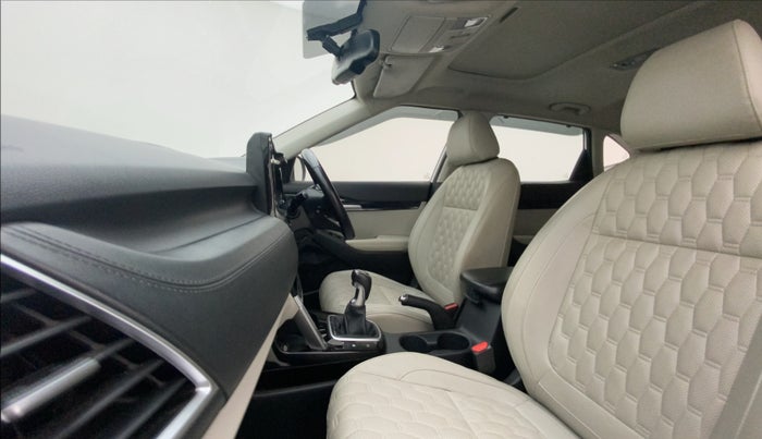 2020 KIA SELTOS HTX PLUS 1.5 DIESEL, Diesel, Manual, 69,023 km, Right Side Front Door Cabin