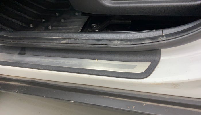 2020 KIA SELTOS HTX PLUS 1.5 DIESEL, Diesel, Manual, 69,023 km, Left running board - Minor scratches
