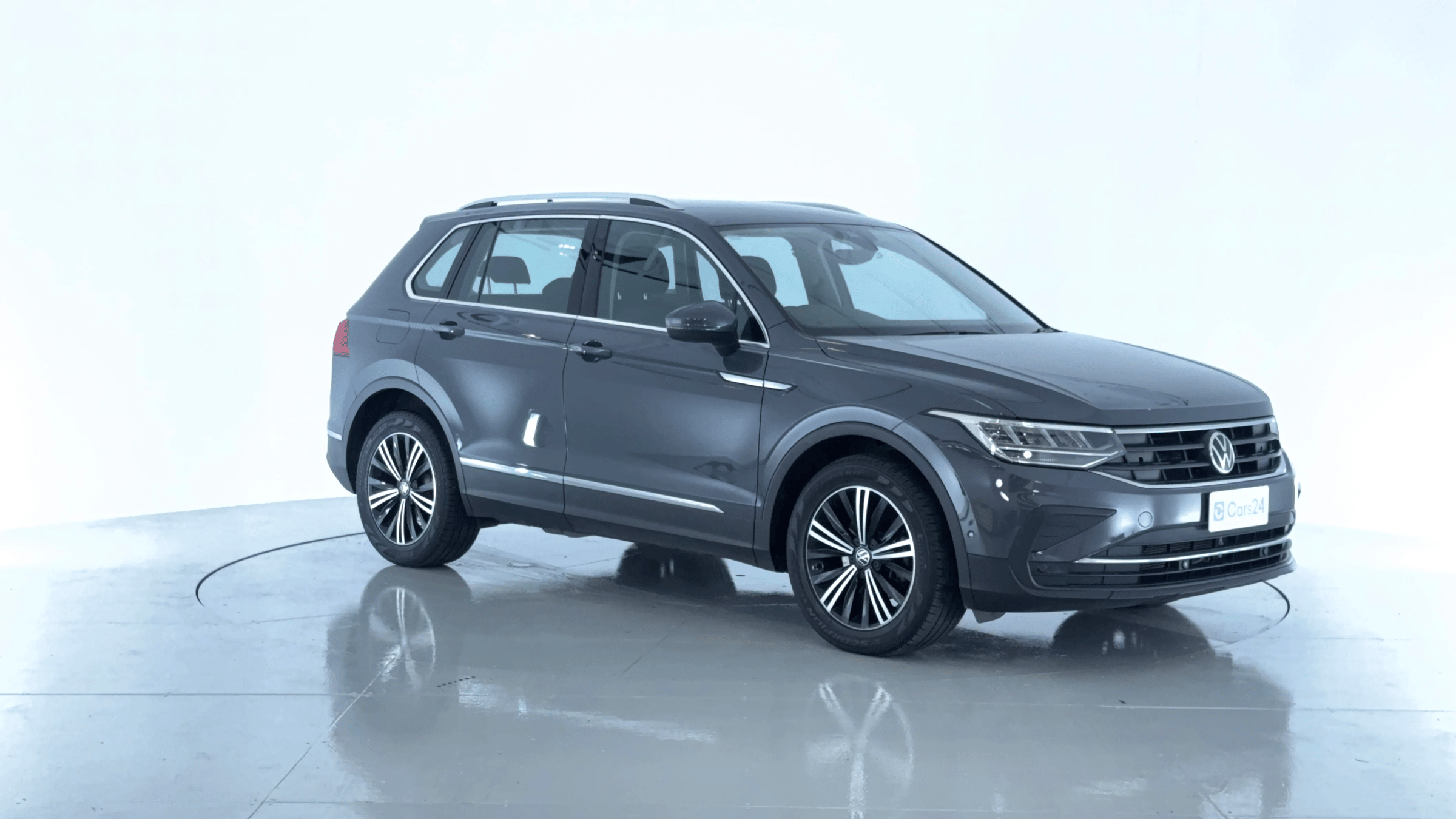 Volkswagen Tiguan image