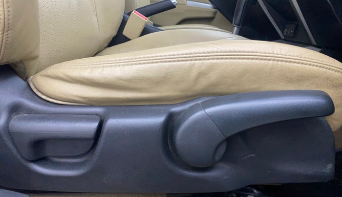 2016 Honda City 1.5L I-VTEC VX CVT, Petrol, Automatic, 1,47,331 km, Driver Side Adjustment Panel