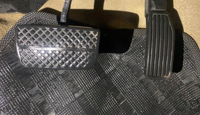 2016 Honda City 1.5L I-VTEC VX CVT, Petrol, Automatic, 1,47,331 km, Pedals