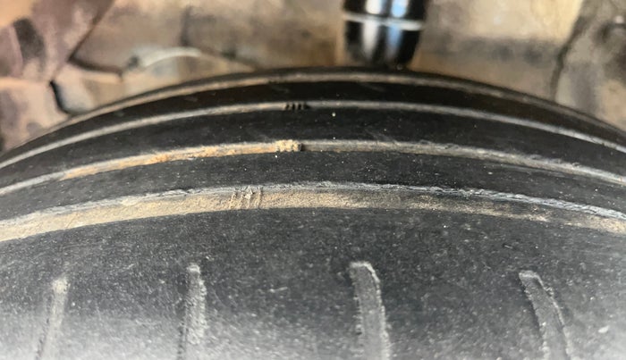 2021 Maruti S Cross ALPHA 1.5, Petrol, Manual, 48,357 km, Left Front Tyre Tread