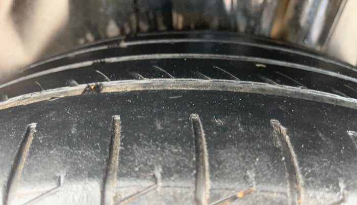 2021 Maruti S Cross ALPHA 1.5, Petrol, Manual, 48,357 km, Left Rear Tyre Tread