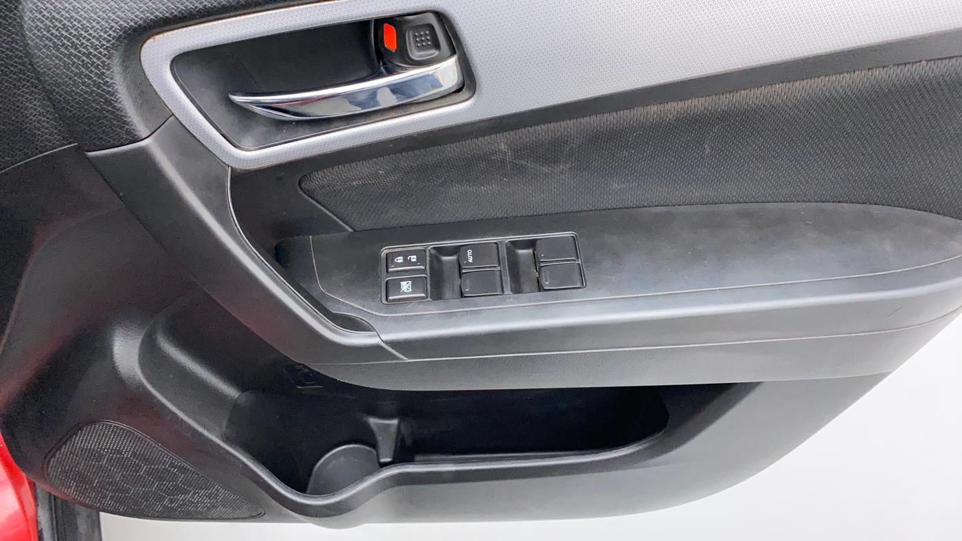 2020 Maruti Vitara Brezza ZXI+ DUAL TONE, Petrol, Manual, 78,551 km, Driver Side Door Panels Control