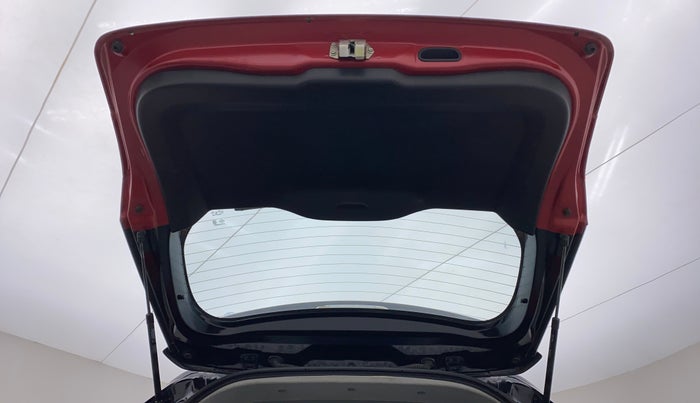 2020 Maruti Vitara Brezza ZXI+ DUAL TONE, Petrol, Manual, 78,551 km, Boot Door Open