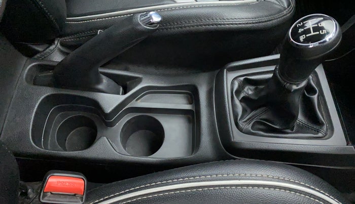 2020 Maruti Vitara Brezza ZXI+ DUAL TONE, Petrol, Manual, 78,551 km, Gear Lever