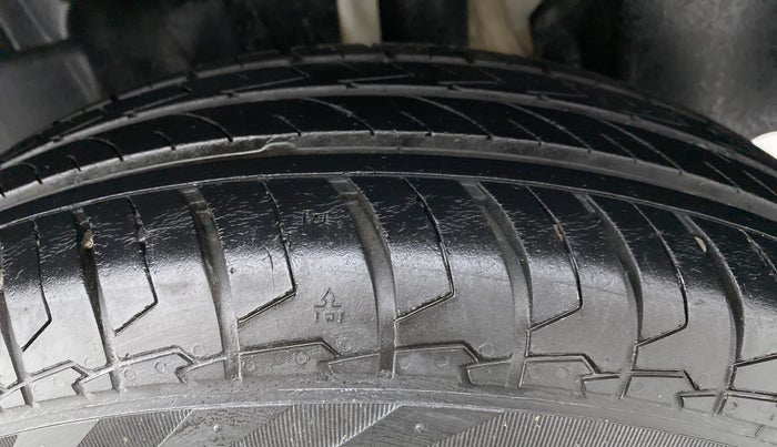 2021 Maruti Swift VXI, Petrol, Manual, 23,941 km, Left Rear Tyre Tread