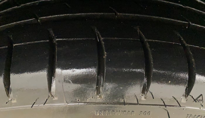 2013 Hyundai Grand i10 MAGNA 1.2 KAPPA VTVT, Petrol, Manual, 61,294 km, Left Front Tyre Tread