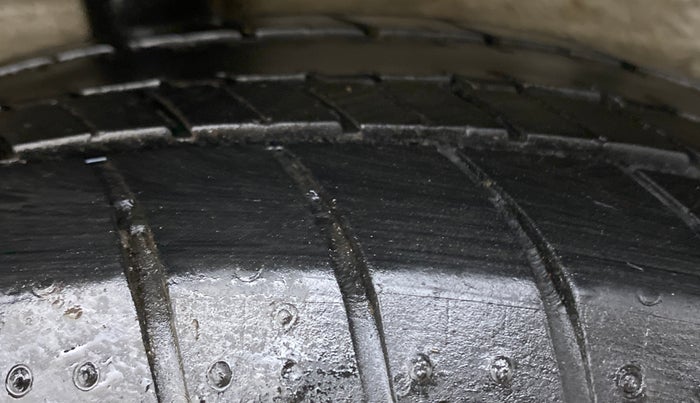2021 Maruti Celerio VXI CNG, CNG, Manual, 50,425 km, Right Rear Tyre Tread