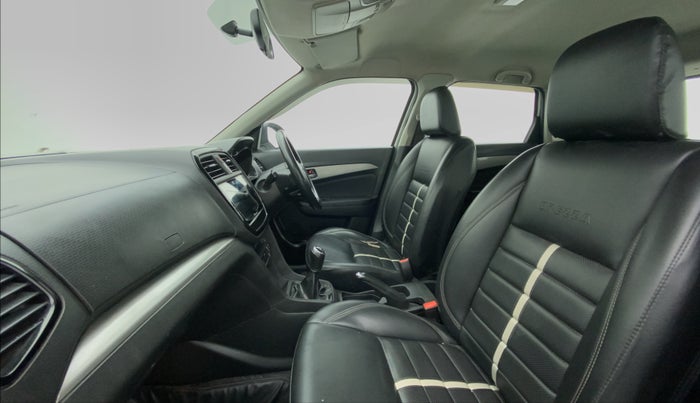 2018 Maruti Vitara Brezza ZDI, Diesel, Manual, 45,655 km, Right Side Front Door Cabin
