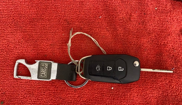 2018 Ford FREESTYLE TREND PLUS 1.2 PETROL, Petrol, Manual, 34,345 km, Key Close Up