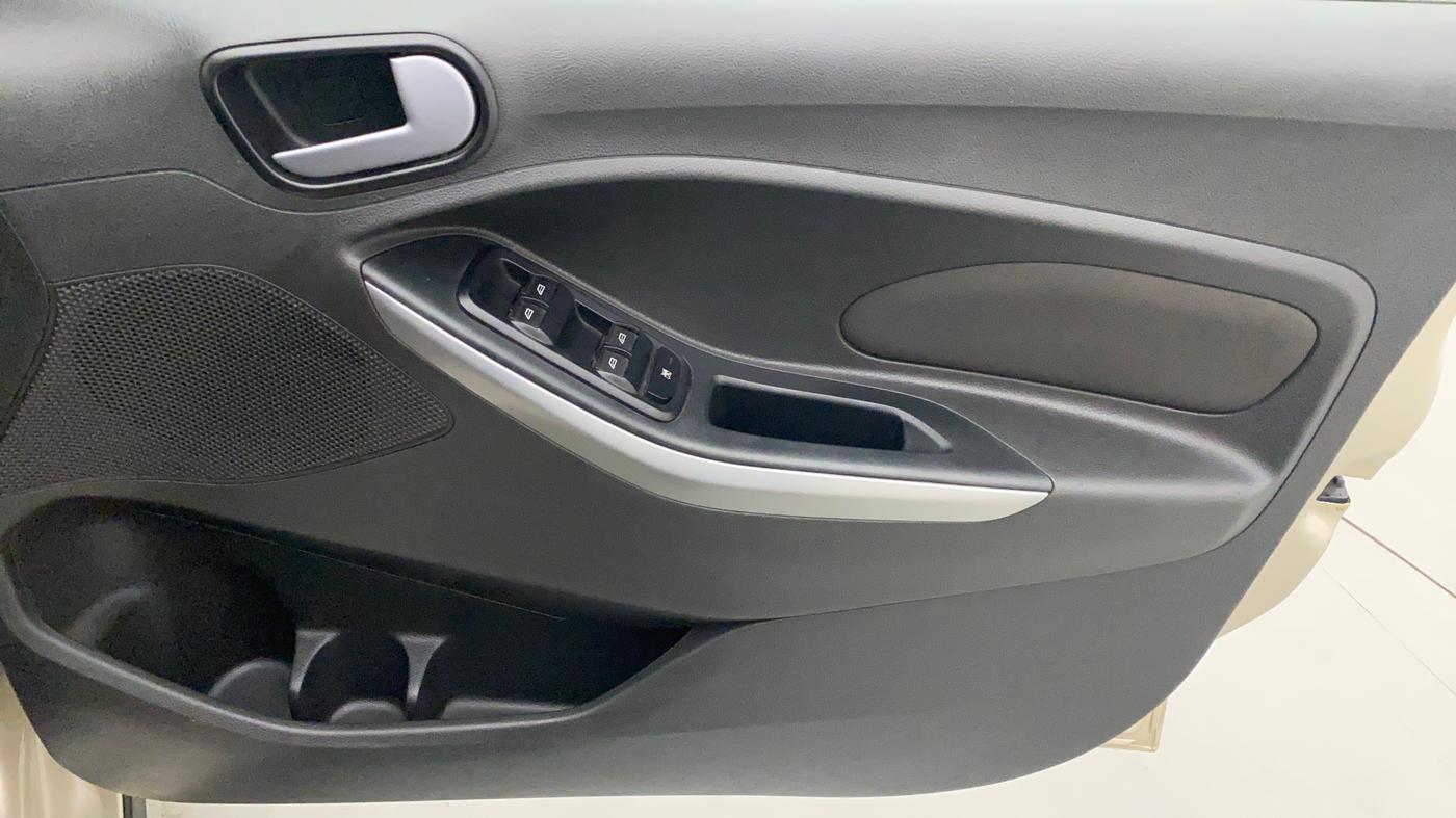 2018 Ford FREESTYLE TREND PLUS 1.2 PETROL, Petrol, Manual, 34,345 km, Driver Side Door Panels Control