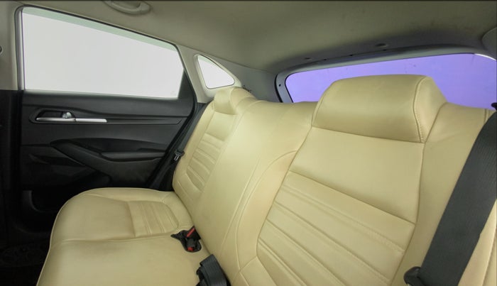 2019 KIA SELTOS HTE 1.5 DIESEL, Diesel, Manual, 39,138 km, Right Side Rear Door Cabin