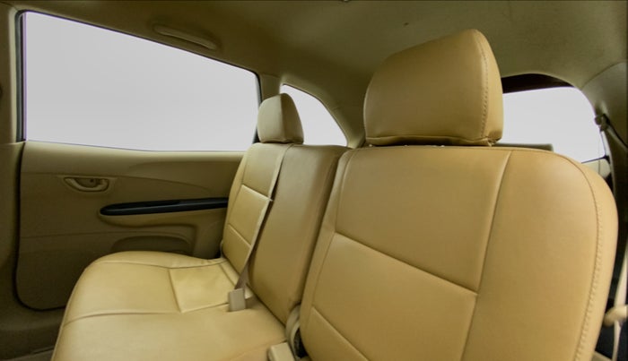 2014 Honda Mobilio 1.5 S I VTEC, Petrol, Manual, 49,629 km, Right Side Rear Door Cabin