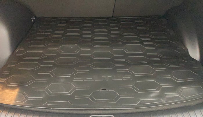 2021 KIA SELTOS GTX PLUS DCT 1.4 PETROL, Petrol, Automatic, 30,505 km, Boot Inside