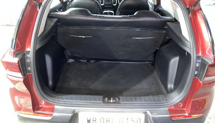 2021 KIA SONET HTK 1.2, Petrol, Manual, 34,904 km, Boot Inside