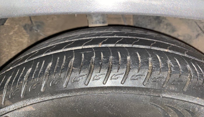 2021 KIA SONET HTK 1.2, Petrol, Manual, 34,904 km, Right Front Tyre Tread