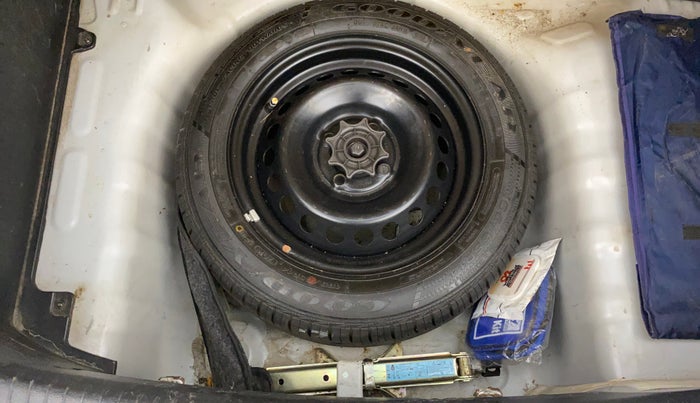 2017 Hyundai Grand i10 SPORTZ (O) 1.2 U2 CRDI, Diesel, Manual, 1,44,028 km, Spare Tyre