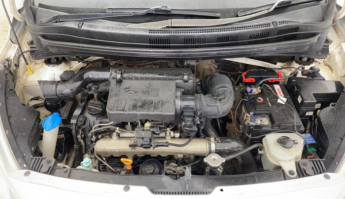 2017 Hyundai Grand i10 SPORTZ (O) 1.2 U2 CRDI, Diesel, Manual, 1,44,028 km, Engine View