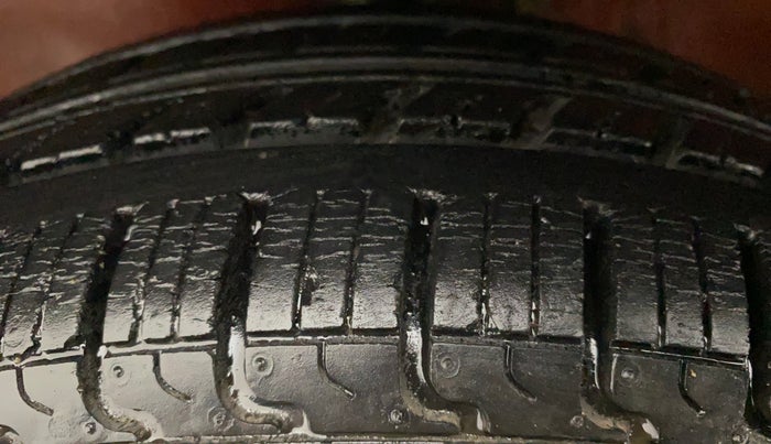 2012 Maruti Alto K10 VXI, Petrol, Manual, 32,691 km, Left Front Tyre Tread
