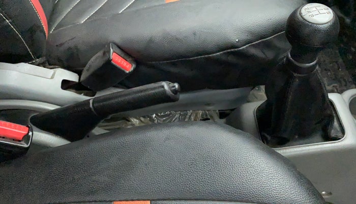 2012 Maruti Alto K10 VXI, Petrol, Manual, 32,691 km, Gear Lever
