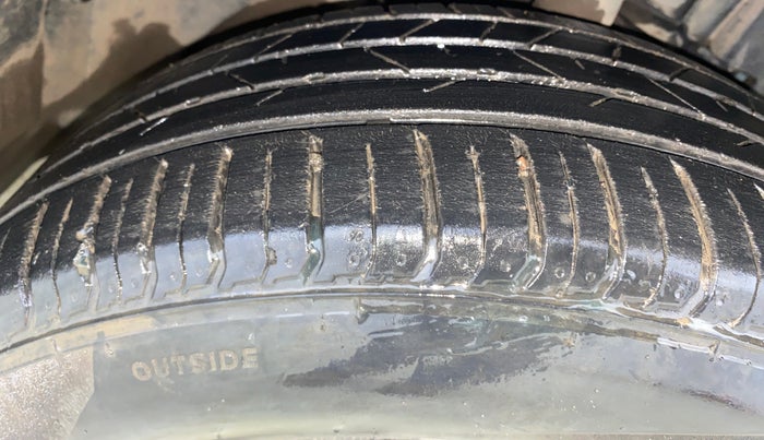 2018 Tata NEXON XZ PLUS PETROL, Petrol, Manual, 51,151 km, Right Front Tyre Tread