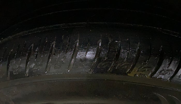 2019 Hyundai VENUE SX PLUS 1.0 TURBO DCT, Petrol, Automatic, 65,357 km, Right Front Tyre Tread