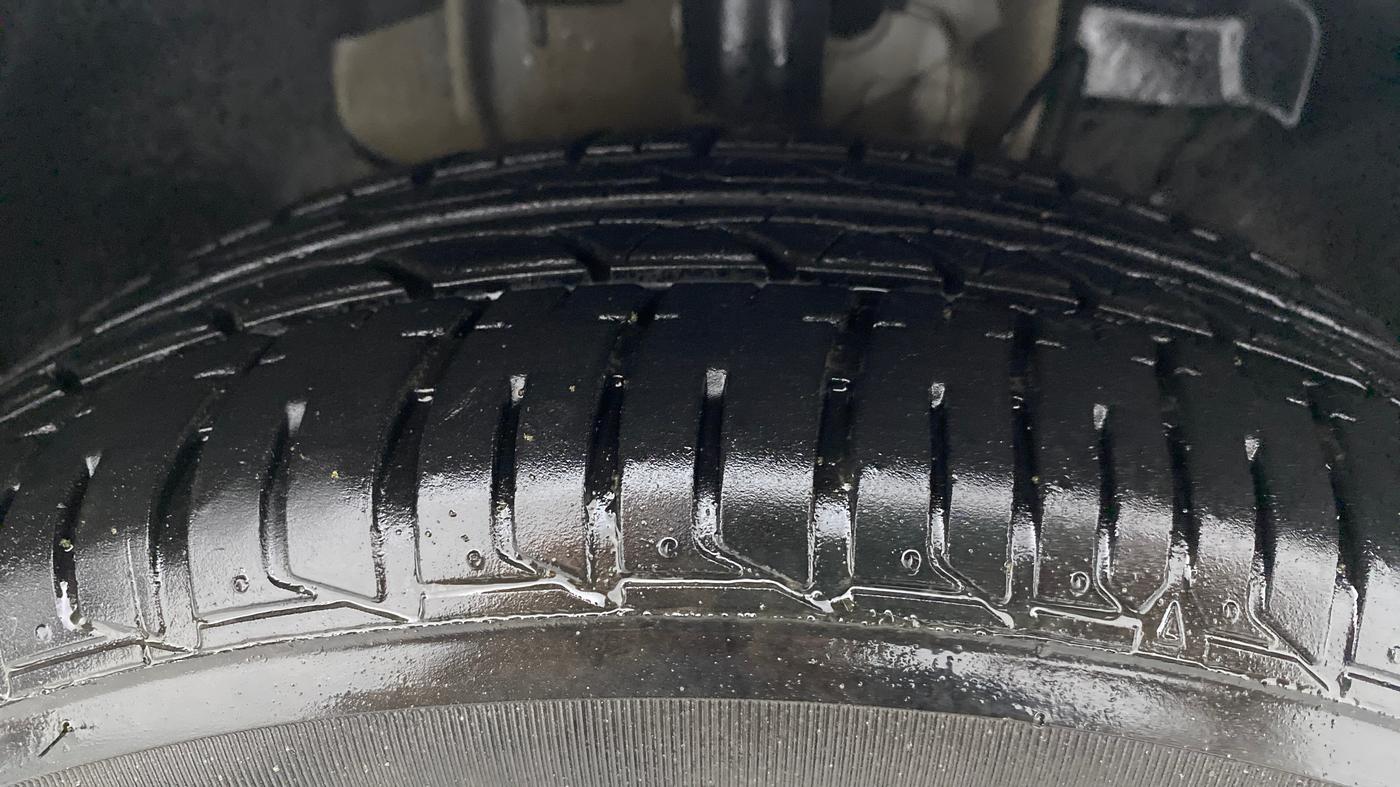 2022 Tata TIGOR XM CNG, CNG, Manual, 8,062 km, Right Front Tyre Tread