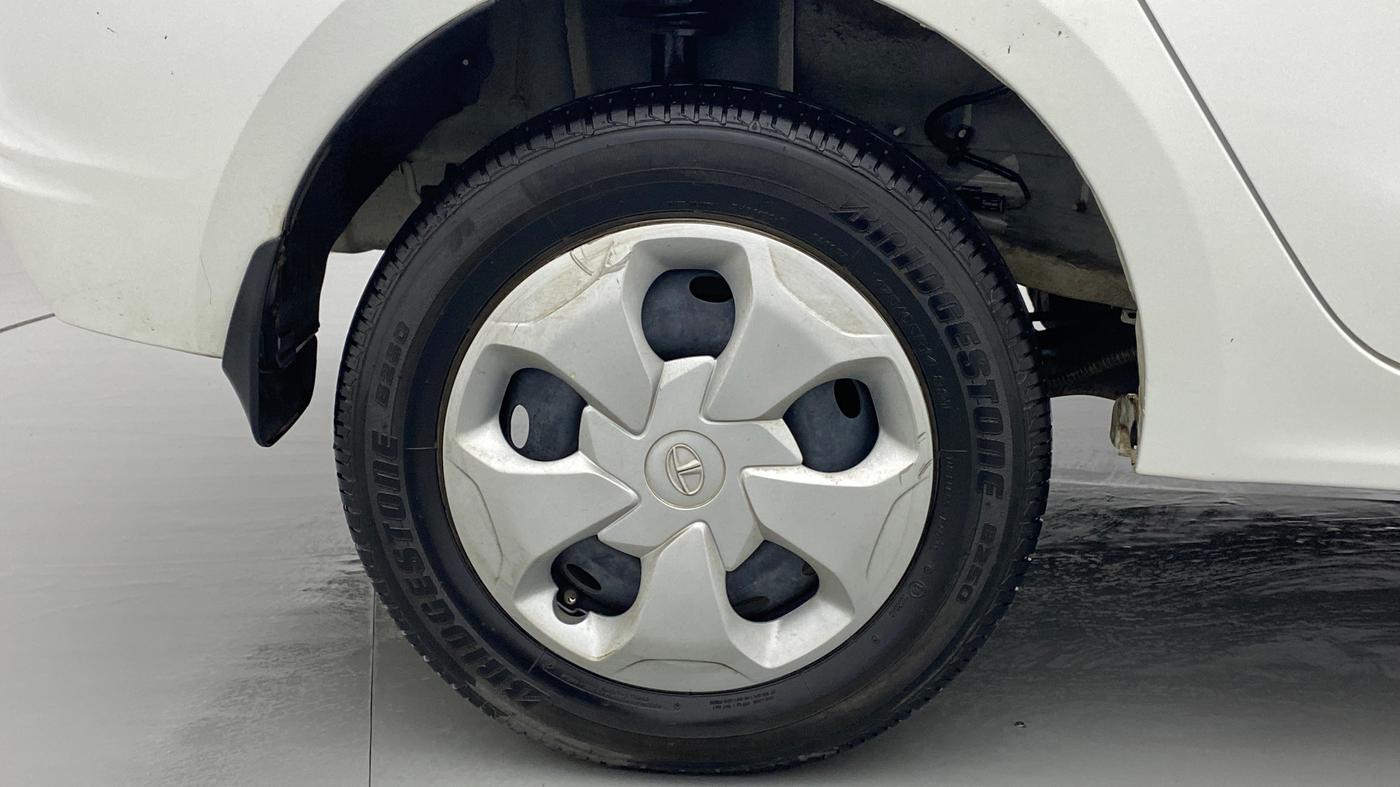 2022 Tata TIGOR XM CNG, CNG, Manual, 8,062 km, Right Rear Wheel