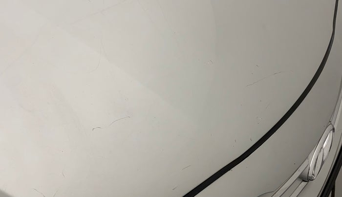 2016 Hyundai Verna FLUIDIC 4S 1.6 VTVT SX, Petrol, Manual, 61,731 km, Bonnet (hood) - Minor scratches