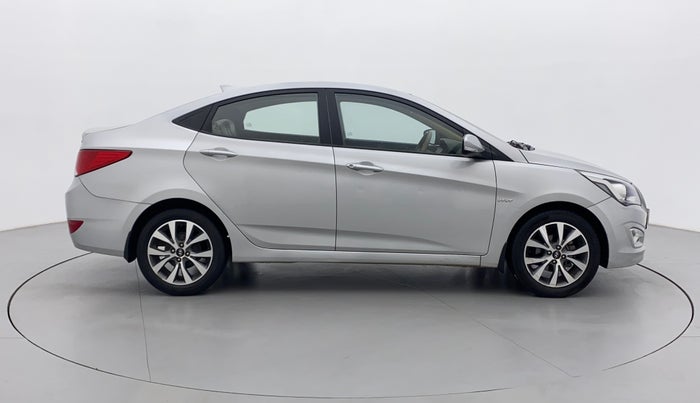2016 Hyundai Verna FLUIDIC 4S 1.6 VTVT SX, Petrol, Manual, 61,731 km, Right Side View