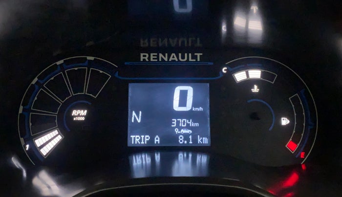2022 Renault TRIBER RXZ AMT, Petrol, Automatic, 3,704 km, Odometer Image