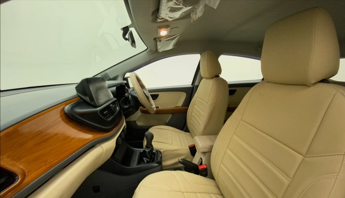 2020 Tata ALTROZ XE PETROL, Petrol, Manual, 5,163 km, Right Side Front Door Cabin