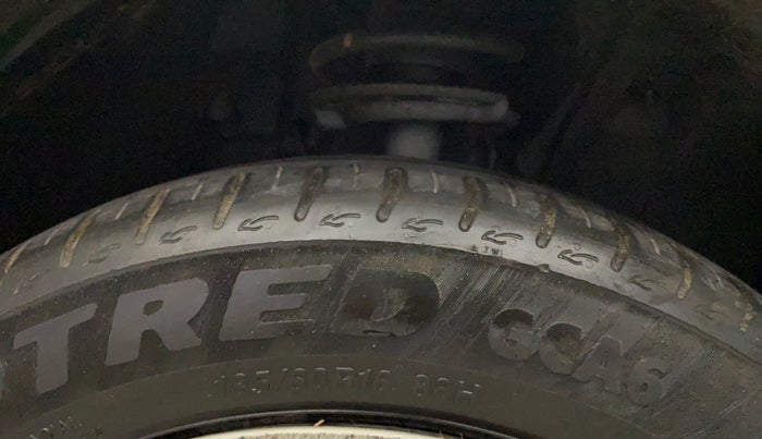 2023 Tata ALTROZ XM PLUS SUNROOF CNG, CNG, Manual, 13,109 km, Right Front Tyre Tread