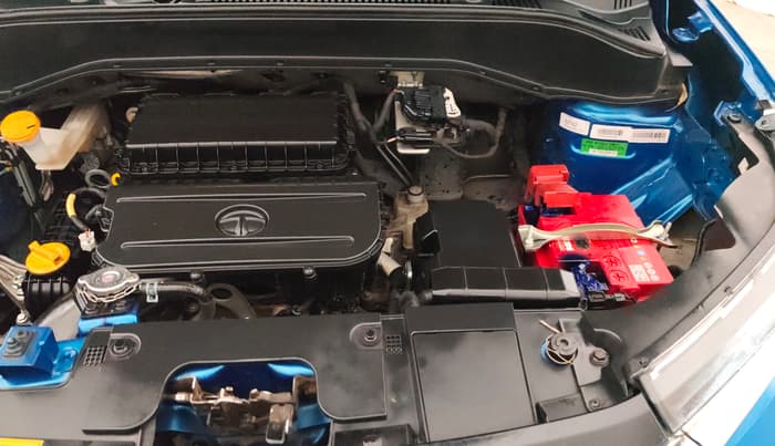 2021 Tata PUNCH CREATIVE AMT 1.2 RTN DUAL TONE, Petrol, Automatic, 19,571 km, Engine View - Left