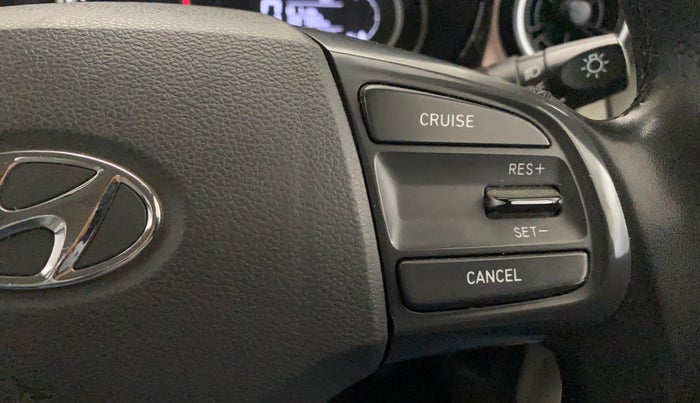 2020 Hyundai AURA SX 1.2 (O), Petrol, Manual, 76,765 km, Adaptive Cruise Control