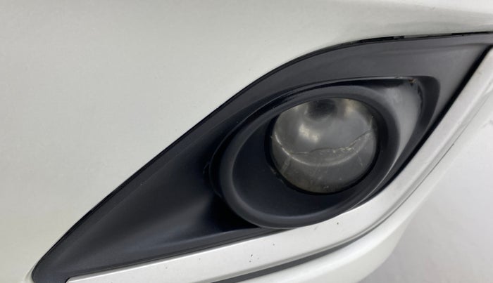 2015 Maruti Swift ZXI, Petrol, Manual, 76,065 km, Left fog light - Not working