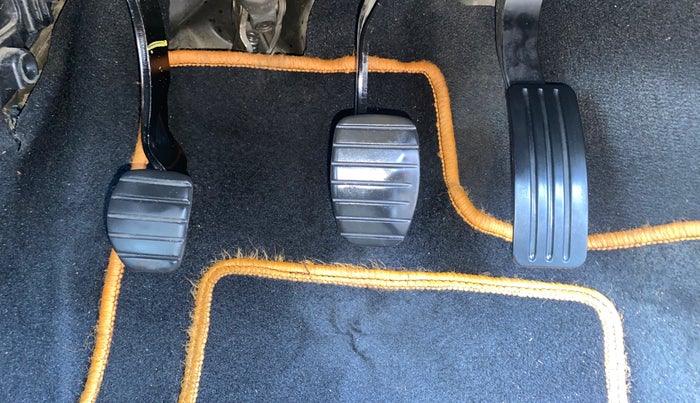 2016 Renault Duster RXL 85PS EXPLORE, Diesel, Manual, 41,789 km, Pedals