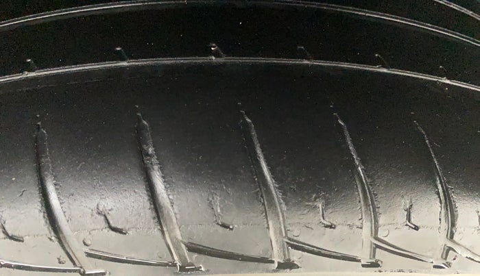 2016 Renault Duster RXL 85PS EXPLORE, Diesel, Manual, 41,789 km, Left Rear Tyre Tread