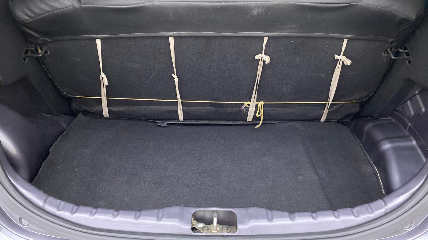 2015 Hyundai Eon ERA PLUS, Petrol, Manual, 47,972 km, Boot Inside