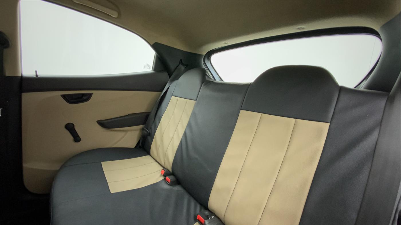 2015 Hyundai Eon ERA PLUS, Petrol, Manual, 47,972 km, Right Side Rear Door Cabin