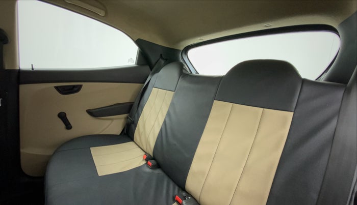 2015 Hyundai Eon ERA PLUS, Petrol, Manual, 47,972 km, Right Side Rear Door Cabin