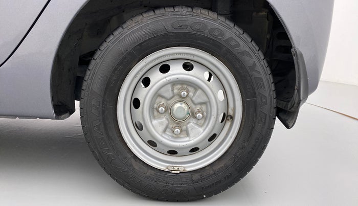 2015 Hyundai Eon ERA PLUS, Petrol, Manual, 47,972 km, Left Rear Wheel