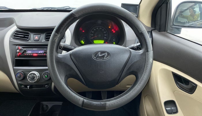 2015 Hyundai Eon ERA PLUS, Petrol, Manual, 47,972 km, Steering Wheel Close Up