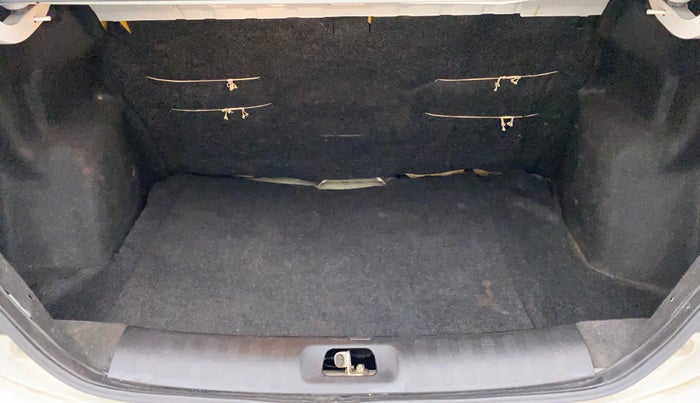 2012 Maruti Swift Dzire VXI, Petrol, Manual, 42,989 km, Boot Inside
