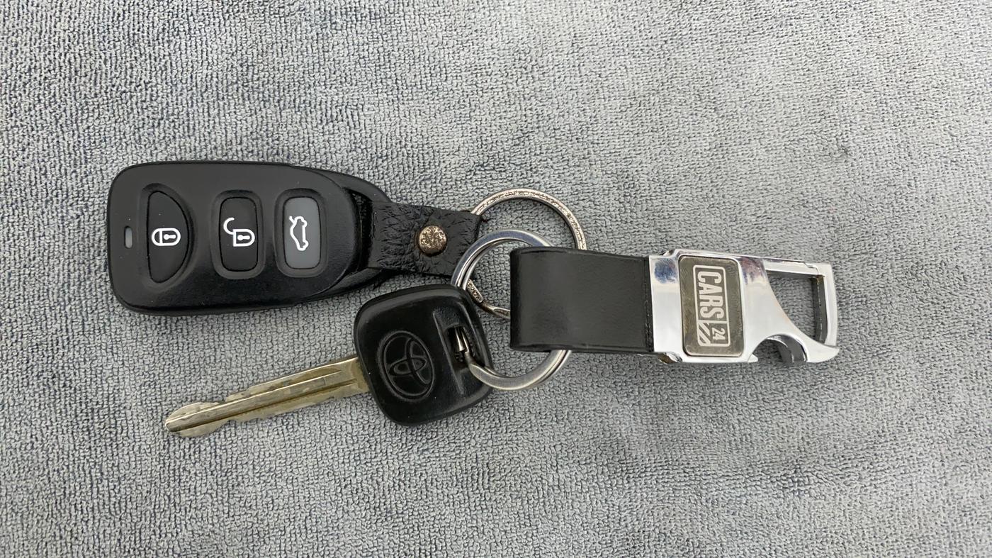 2010 Toyota Corolla Altis 1.8 J, Petrol, Manual, 46,064 km, Key Close Up