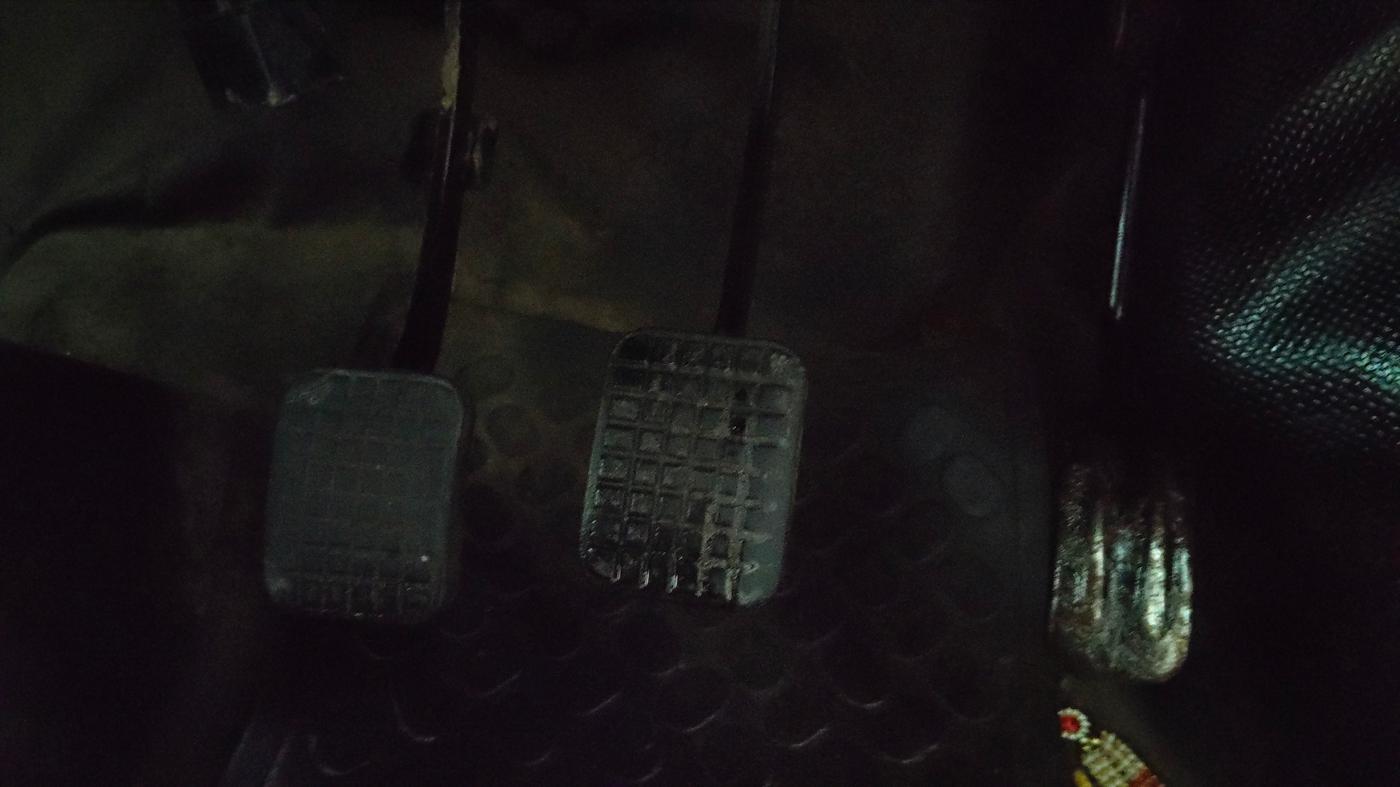 2014 Tata Nano TWIST XT, Petrol, Manual, 60,639 km, Pedals